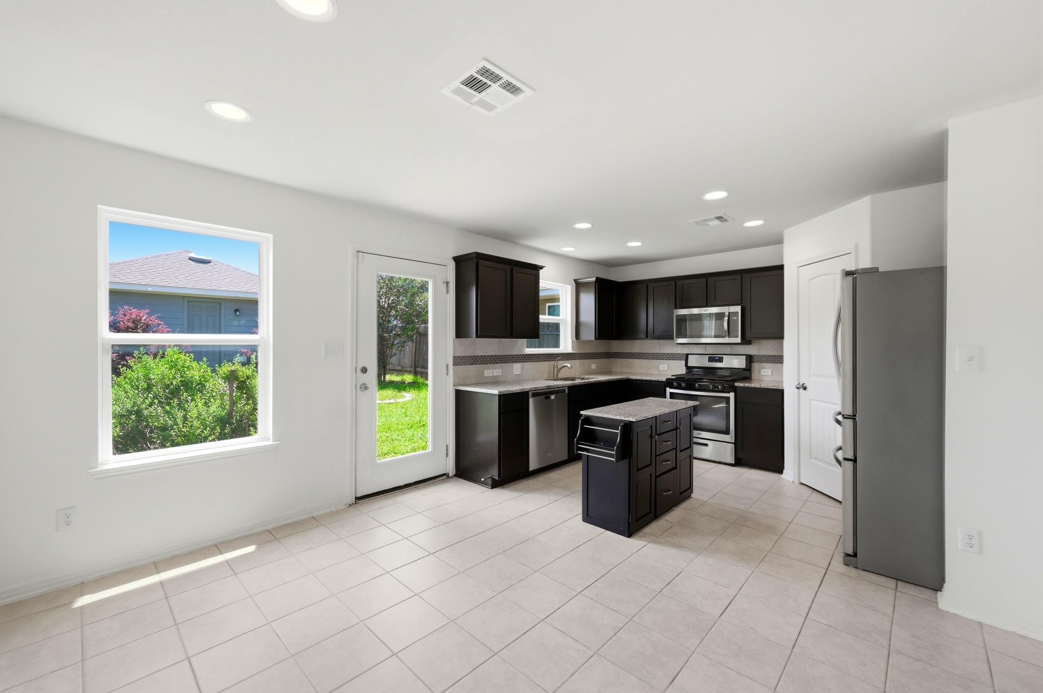 714 Stampede RD, San Marcos TX 78666