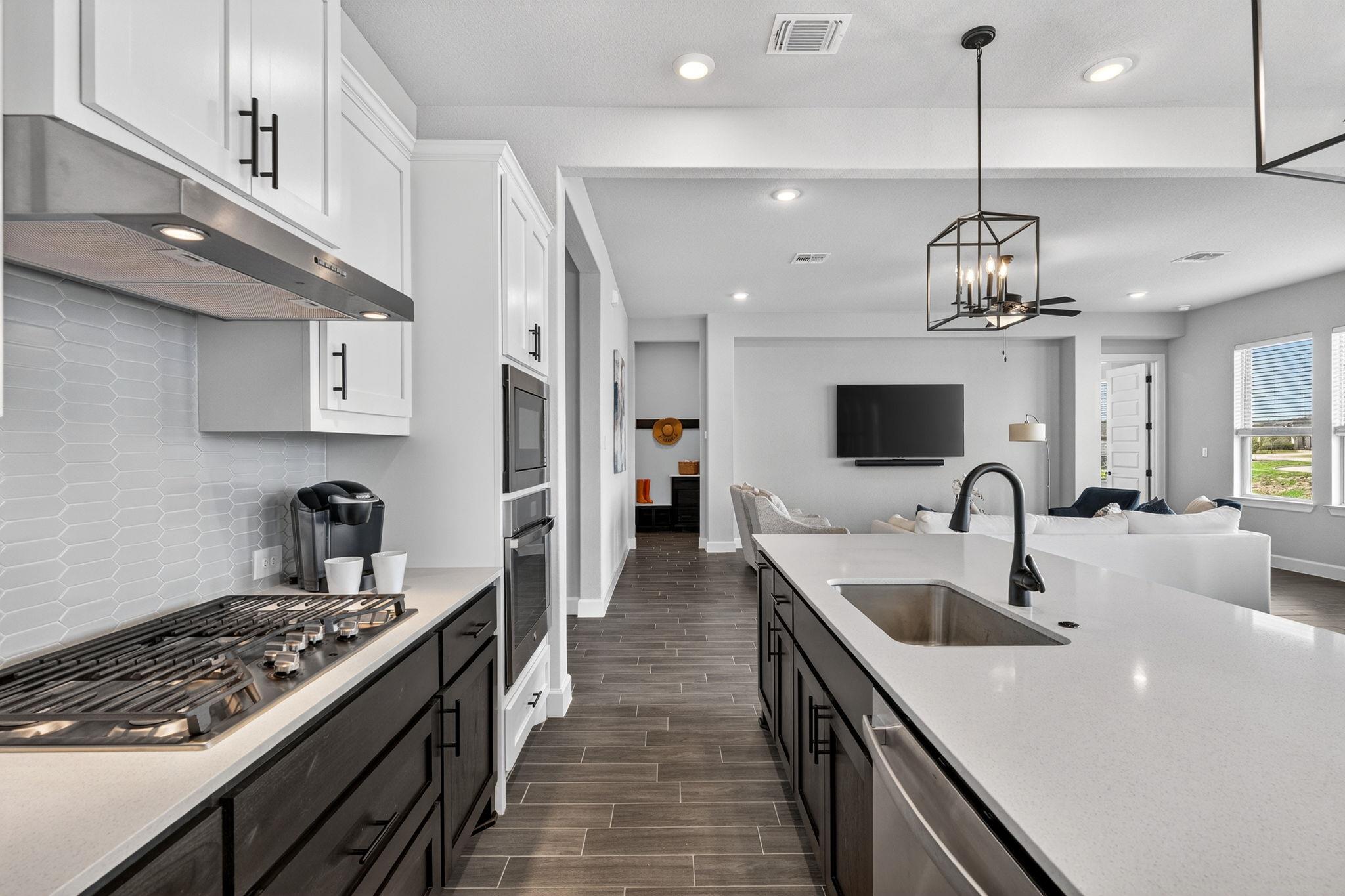 6816 Empresa DR, Austin TX 78738