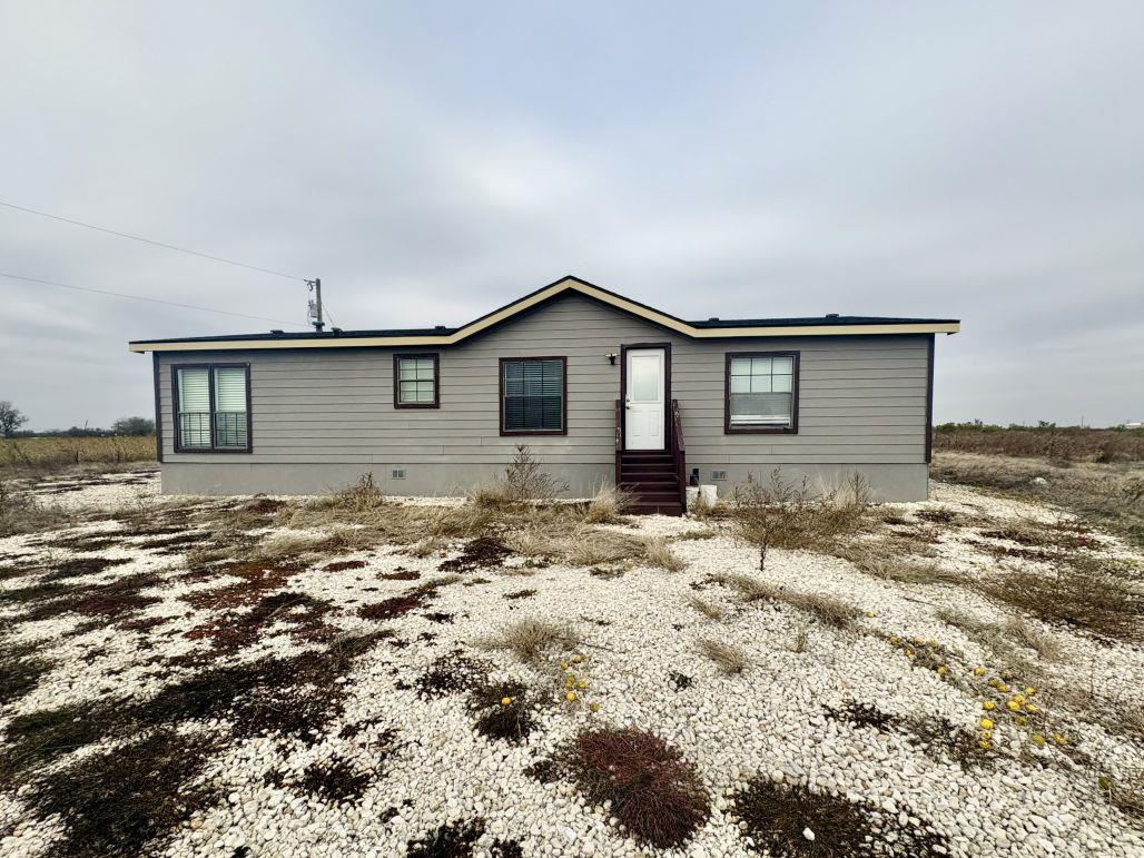 366 County Road 123, Buckholts TX 76518