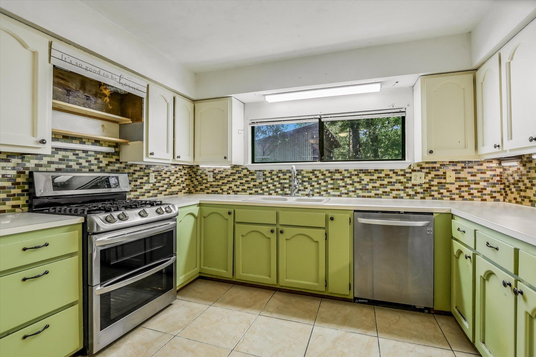 2808 Kings Circle DR, Granite Shoals TX 78654
