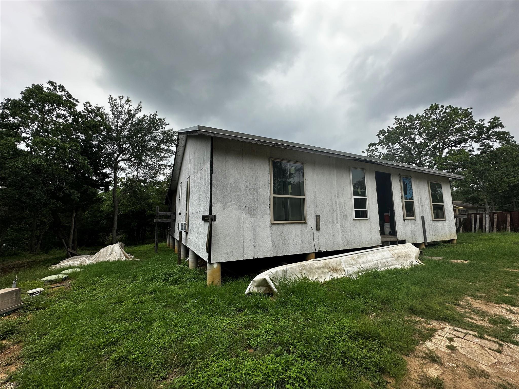 115 Antler CV, Cedar Creek TX 78612