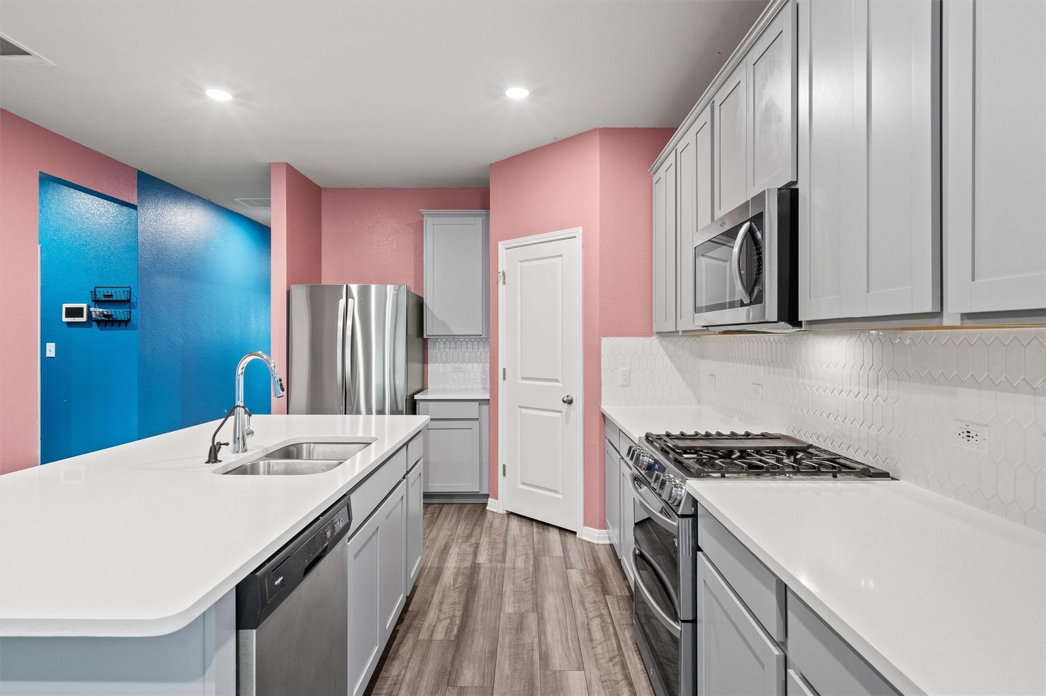 204 Jordan Valley DR, Liberty Hill TX 78642