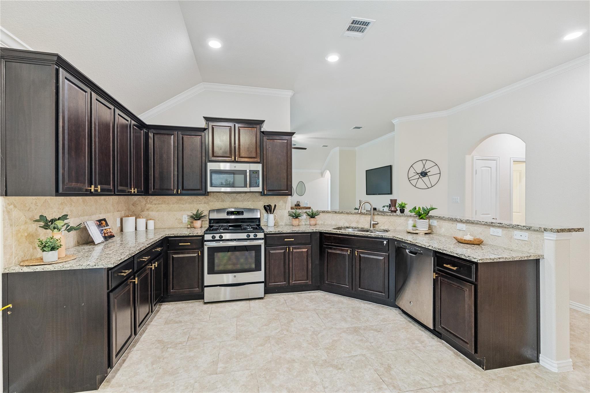 4017 Darryl ST, Round Rock TX 78681