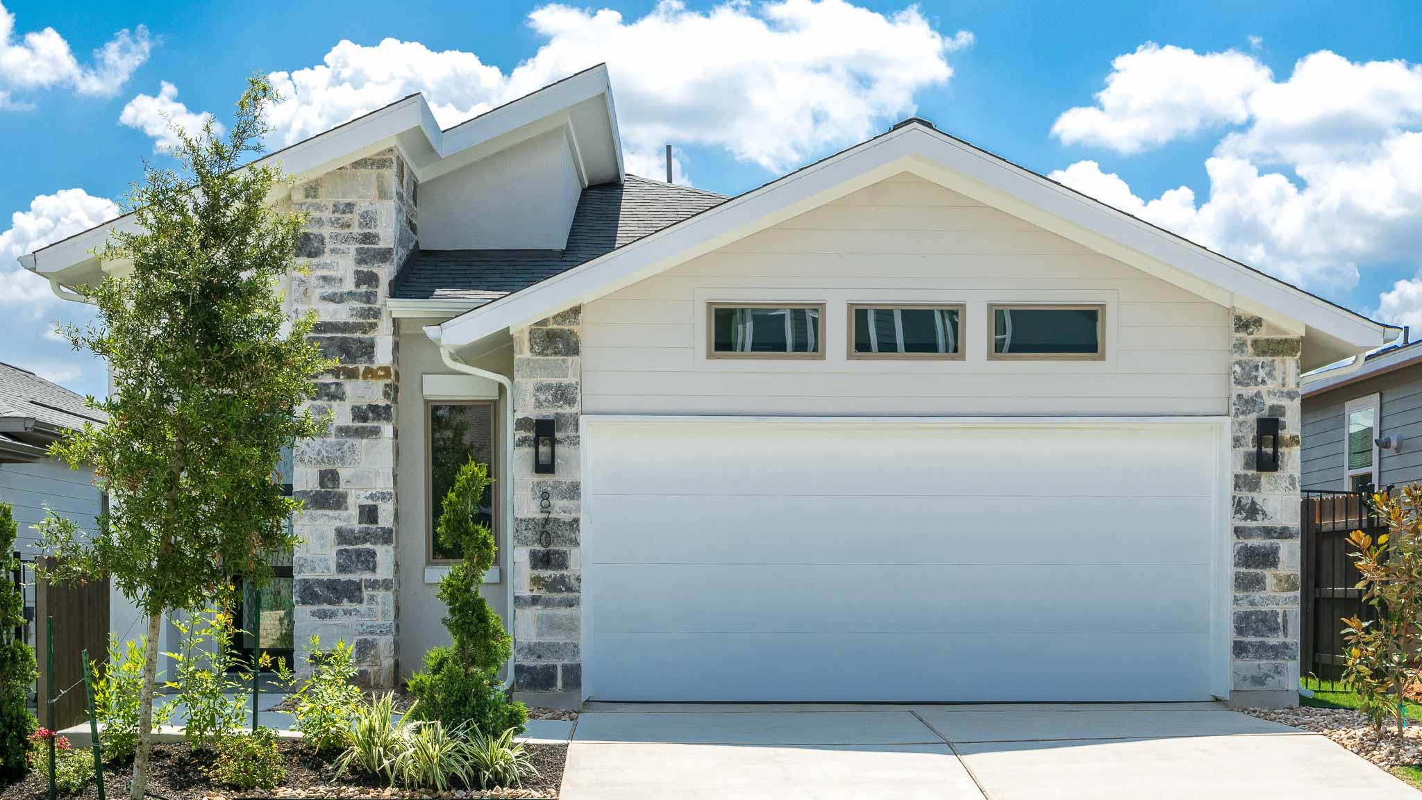 8704 Basil Hayden LN, Austin TX 78744