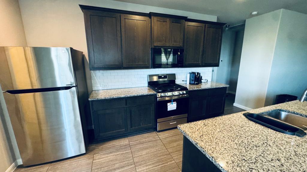 7932 Castelardo PL, Round Rock TX 78665