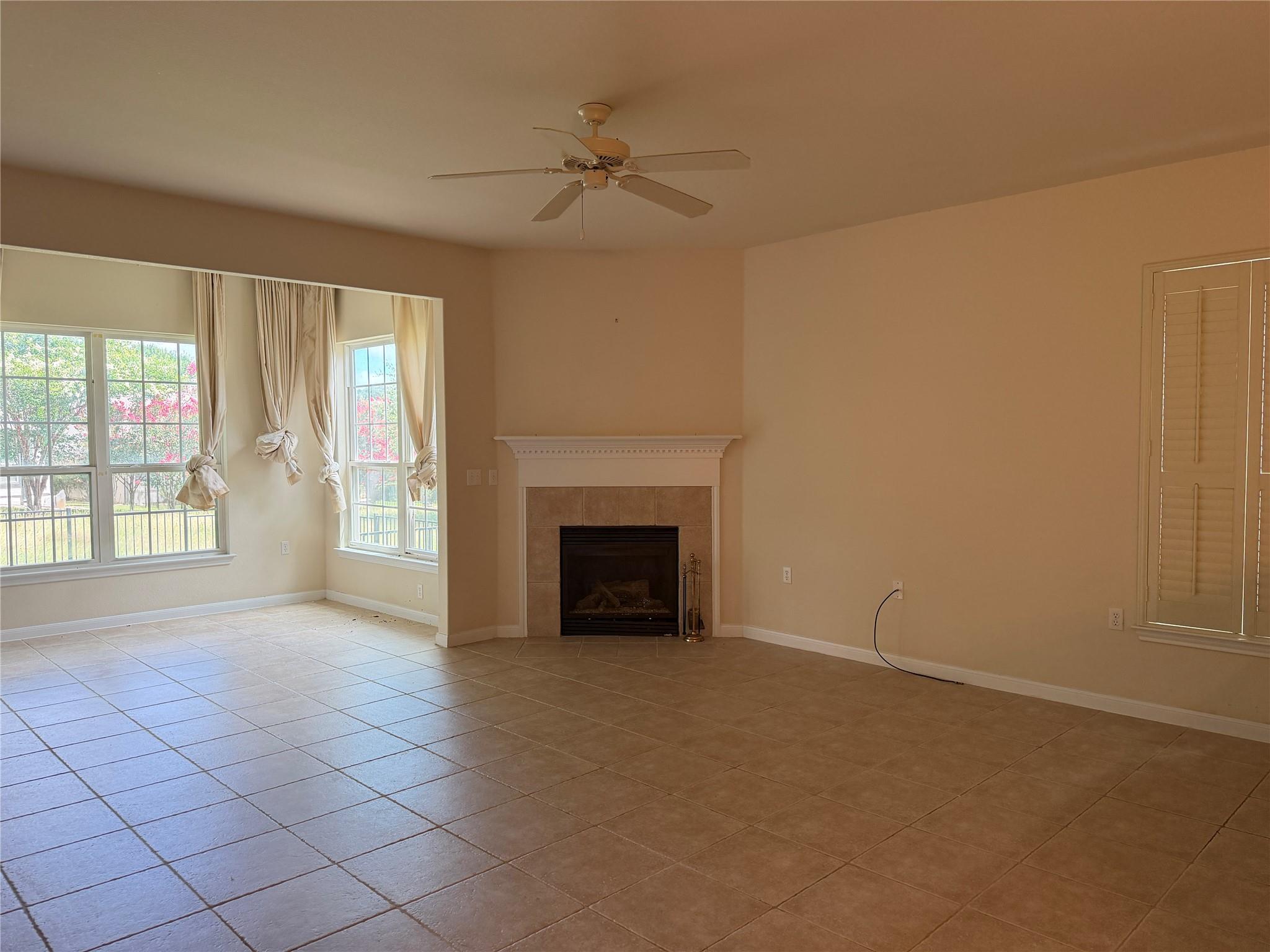 311 Deer Meadow CIR, Georgetown TX 78633