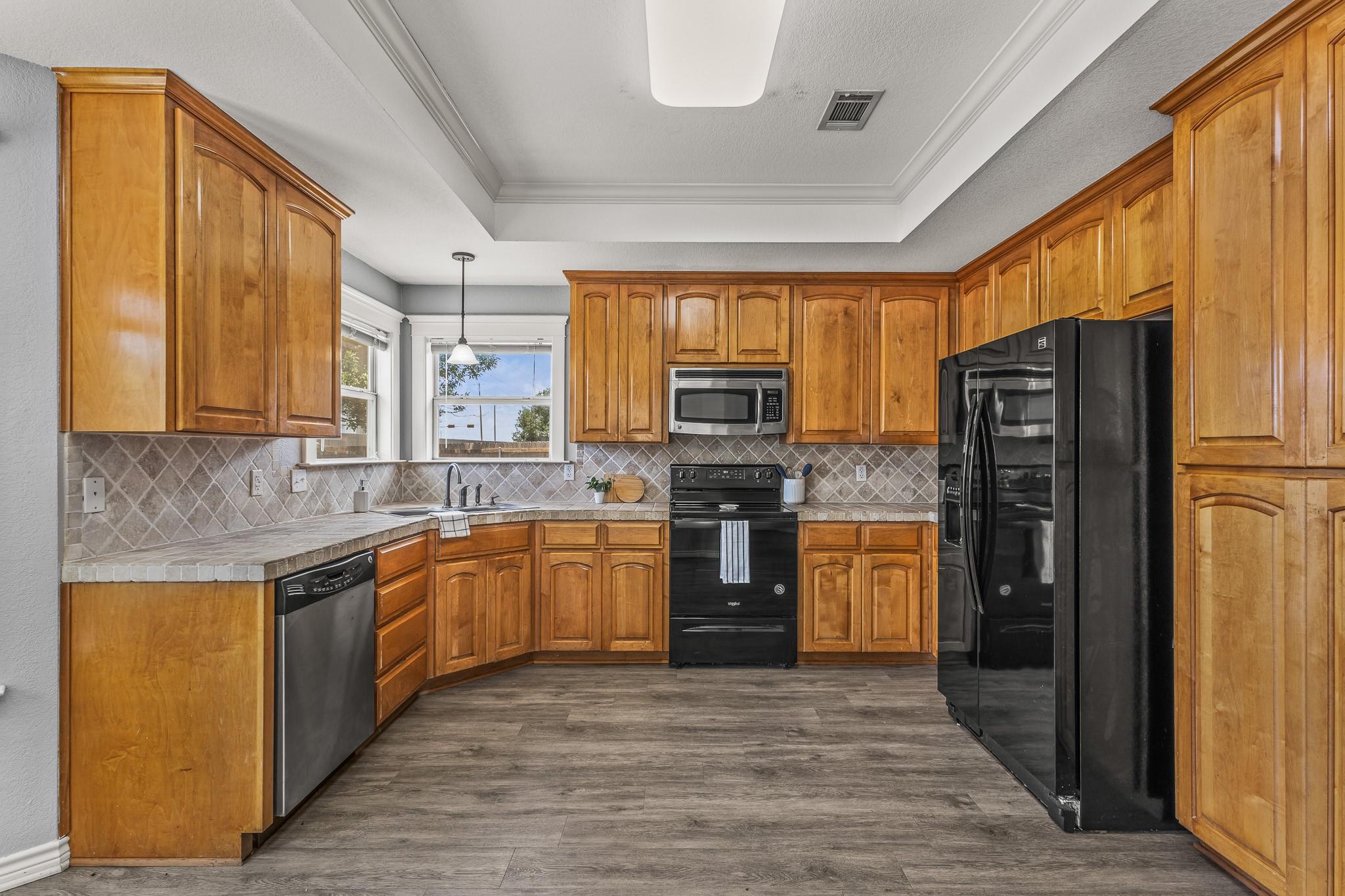 526 Armstrong DR, Belton TX 76513