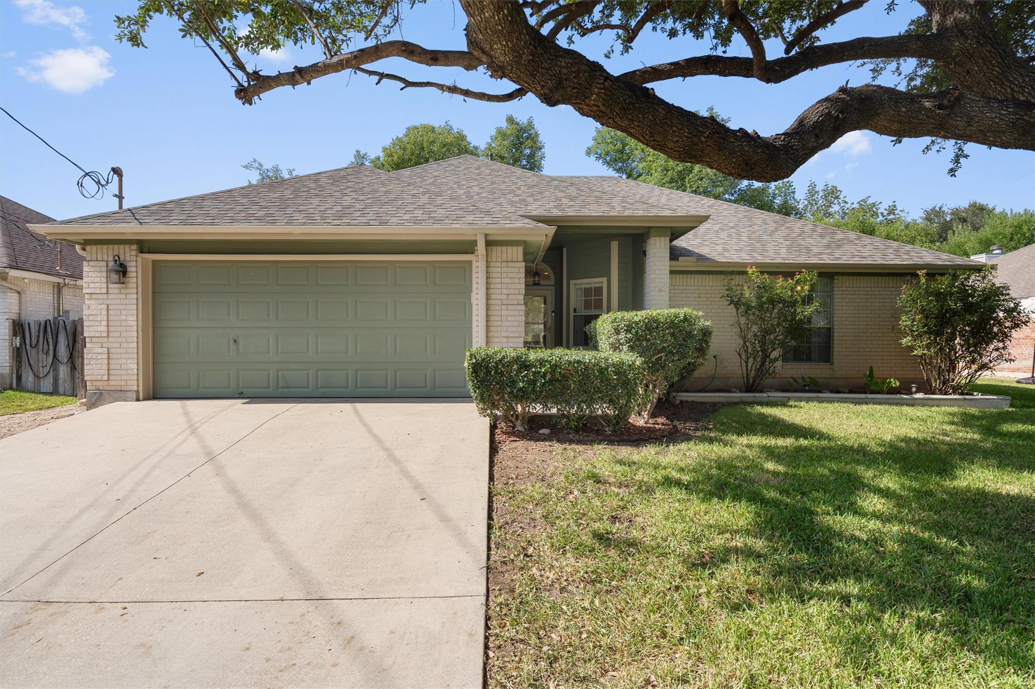 104 Susana Dr