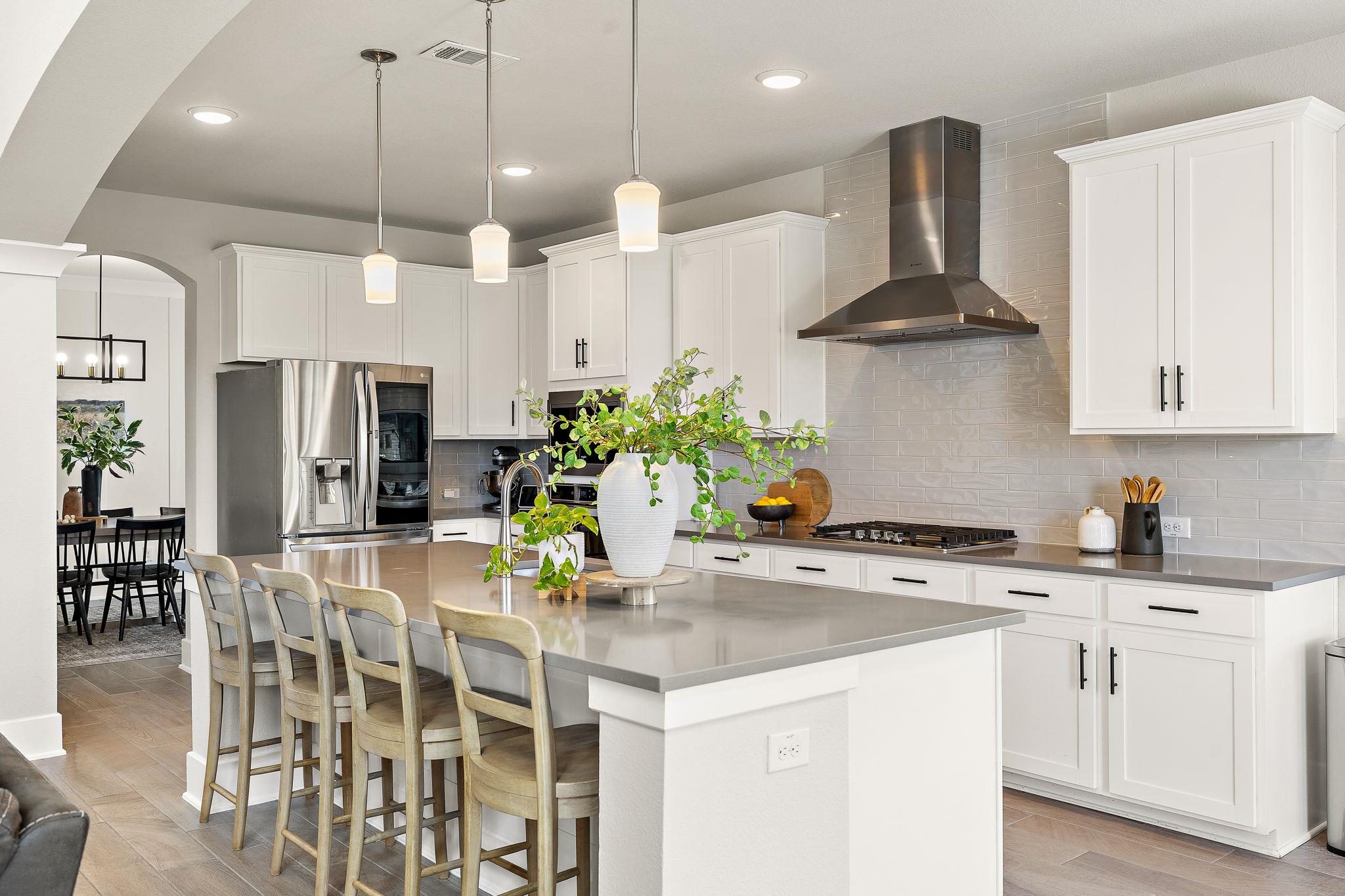 117 Rosa Dr: kitchen