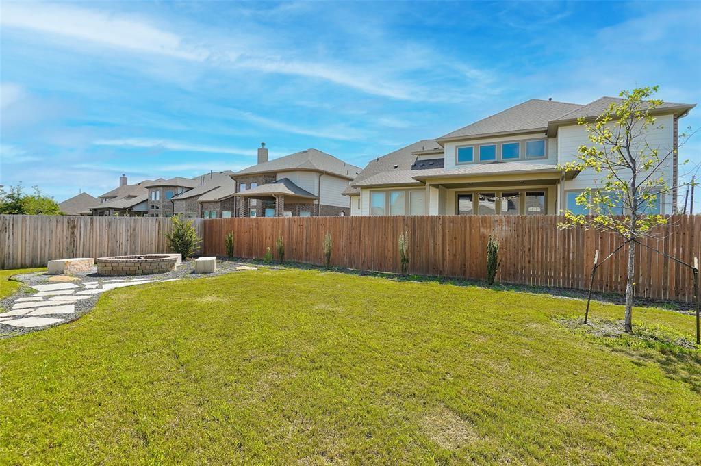 104 Leon Loop: back yard
