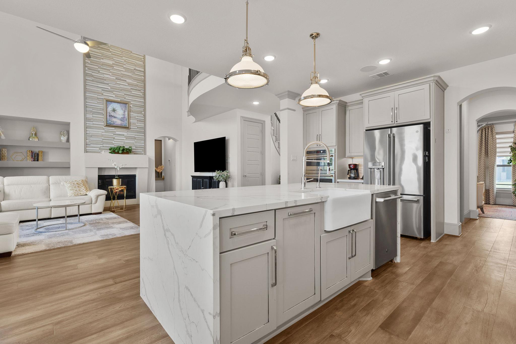 109 Leon Loop