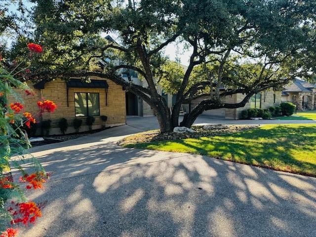 2753 Springwood Ln: back yard