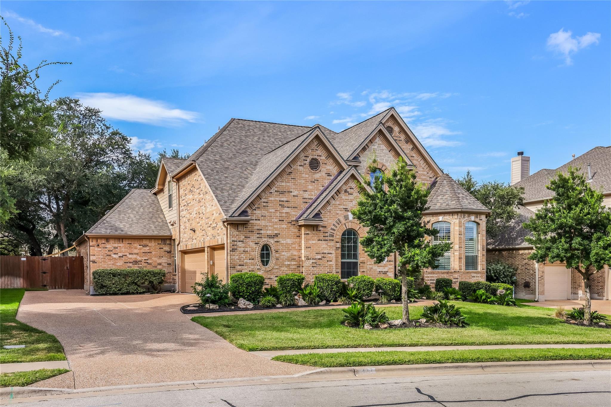 Front of 408 Ridgetop Bnd