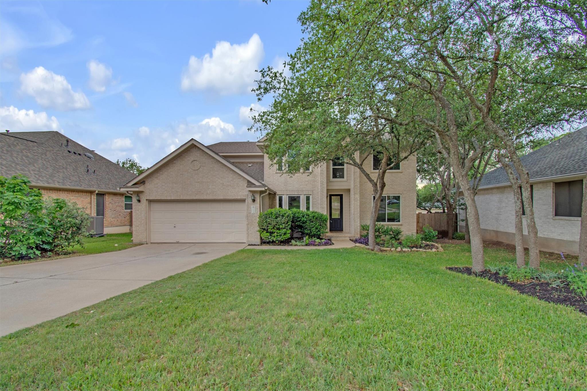Front of 1134 Dalea Blf