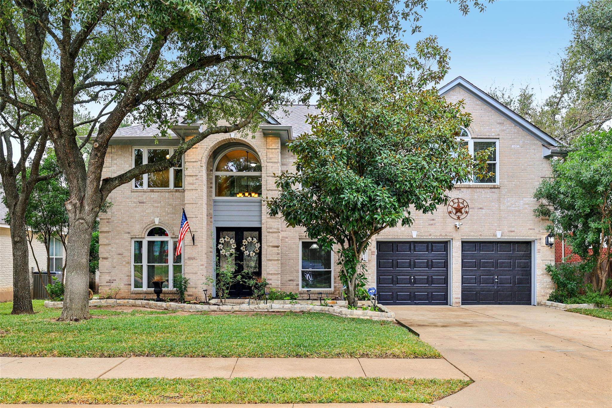 Front of 1108 Dalea Blf